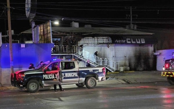 Atacan a 'Las Cariñosas' y 'El Cabaret' con bombas molotov
