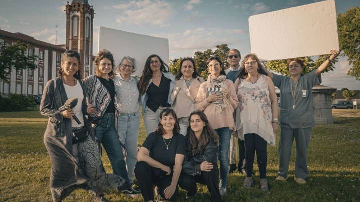 El personal del Hospital de León codirige y protagoniza una película de Isabel Medarde