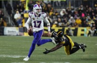 Deadspin | Josh Allen sets rushing TD record, powers Bills to win over Steelers