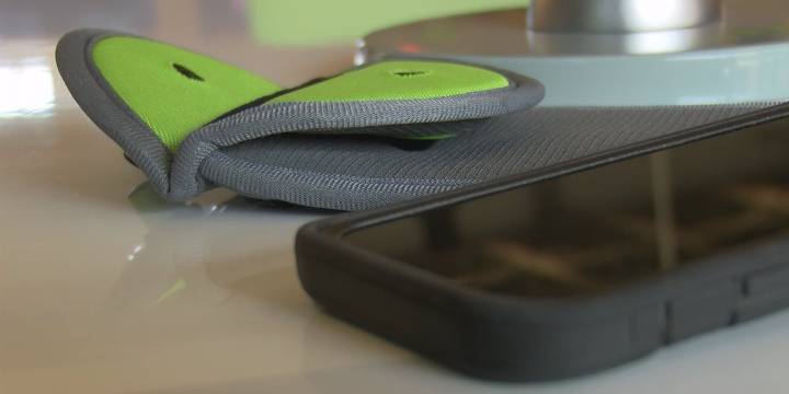 New York’s cellphone ban in schools showing promising results, survey finds