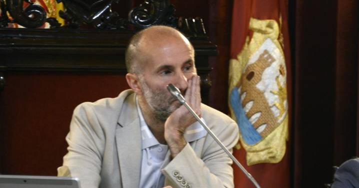 Aluvión de críticas contra el alcalde de Orense por llamar «pedrea» al Athletic y tildar al club de «xenófobo»