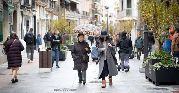 La población extranjera tira del carro del censo granadino