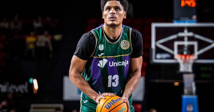 Rubit, Audige y Castañeda, los guiños de Ibon Navarro