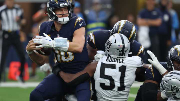 Eagles vs Chargers predictions, expert picks on NFL Week 14 game