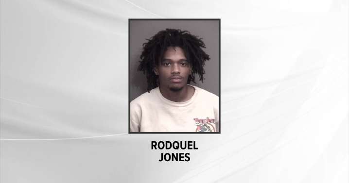 Columbia man faces 10 felonies after weekend standoff