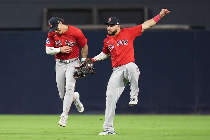 MLB insider: Two Red Sox outfielders have 50% chance of getting traded
