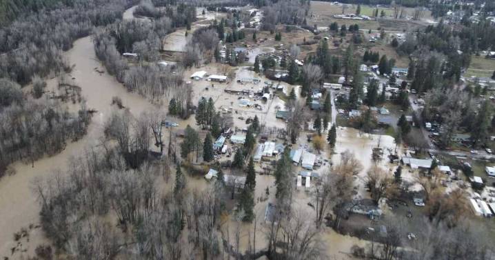 Flooding, road closures, damaged bridges in Lincoln County