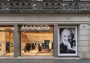 Un año lleno de incógnitas sobre la muerte del dueño de Mango