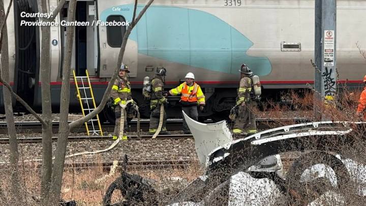 Amtrak coaches catch fire, passengers evacuated from station