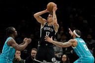 Michael Porter Jr.'s 35 points power Nets past Hornets for first home victory