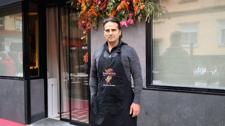 Vuelve el Café Chicago: el emblemático bar de La Almozara reabre tras una reforma integral