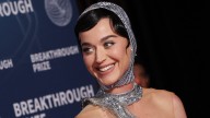Katy Perry & Justin Trudeau Labeled 'Partners' in Christmas Pic