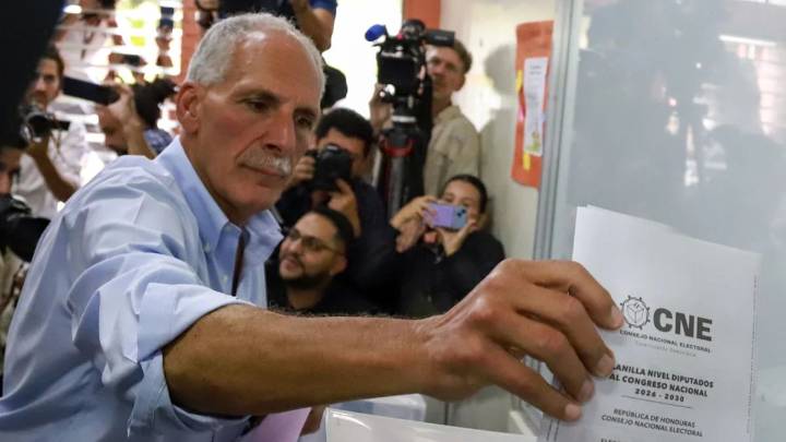 Elecciones en Honduras: Nasry Asfura lidera el conteo de votos