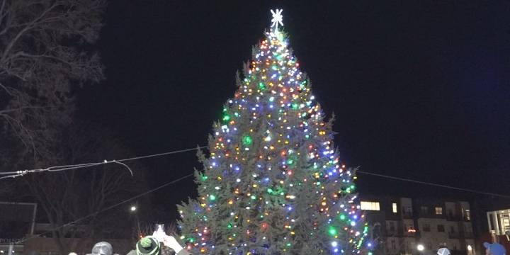Weekend holiday events across eastern Iowa