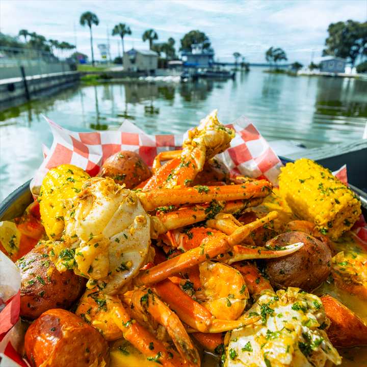 Fish Camp on Lake Eustis Brings Seafood Worth Slowing Down For