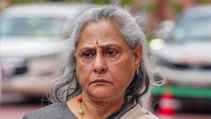 Jaya Bachchan on most disturbing phase of her life: Couldn't stop crying