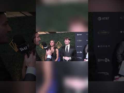 Clix finally gets his money after Rakai slides that overdue $6K from the Fortnite bet