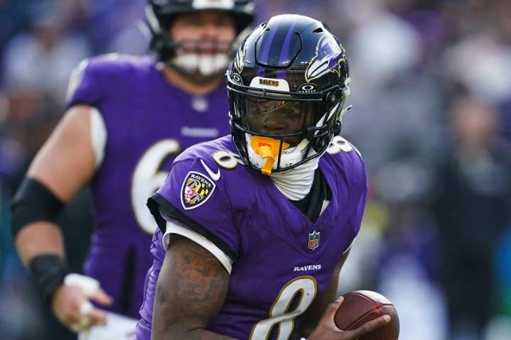 Ravens QB Lamar Jackson returns to practice