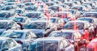 Las ventas de automóviles nuevos bajaron 0.3% en noviembre