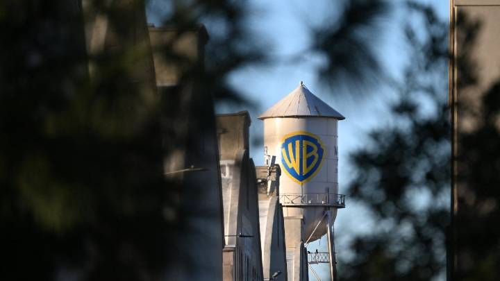 ¿Quién comprará Warner Bros? Todo lo que sabemos sobre las ofertas de Netflix, Paramount... y lo que quiere Trump