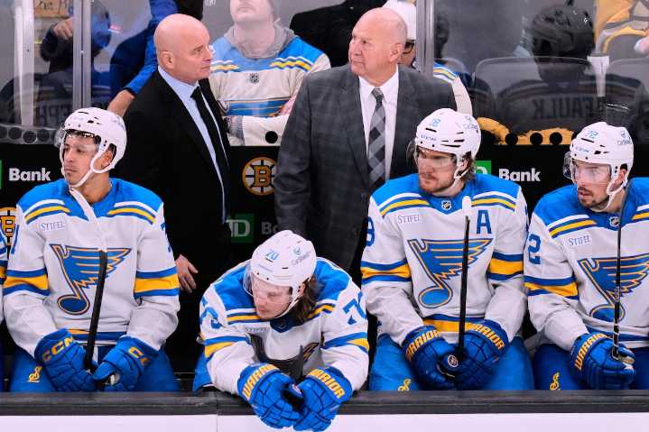 Jim Montgomery: Bruins were better than Blues in St. Louis' loss to Boston