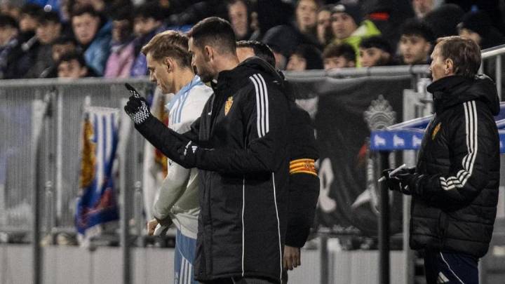 Sellés cambia las tornas y escala entre los mejores relevos del Real Zaragoza