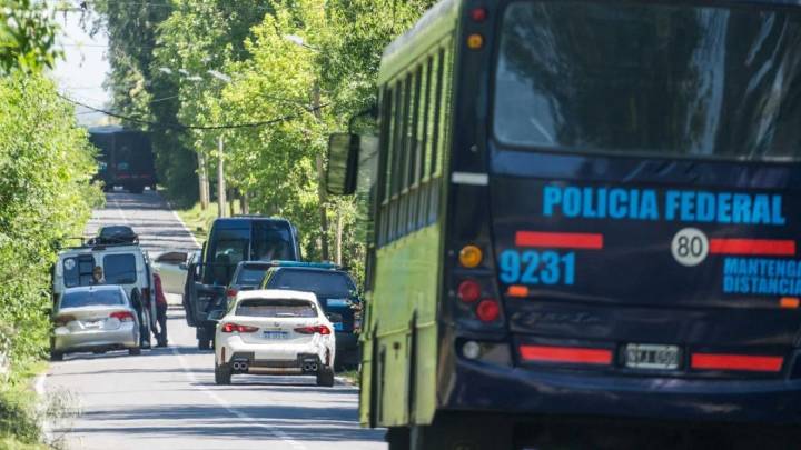 Allanaron la finca vinculada a dirigentes de la AFA y le quitaron la causa al juez Rafecas