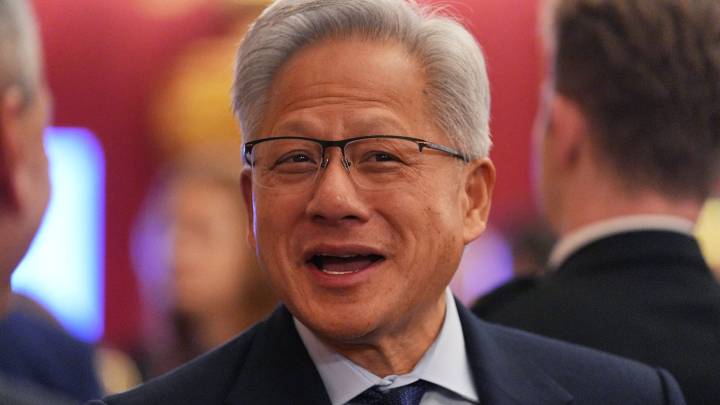 Jim Cramer's top 10 things to watch in the stock market Tuesday