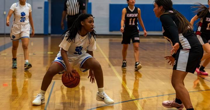 Lady Cougars knock off Beaver Dam 54