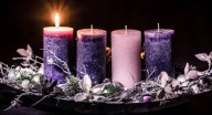Oración para encender la segunda vela de la corona de Adviento y su significado