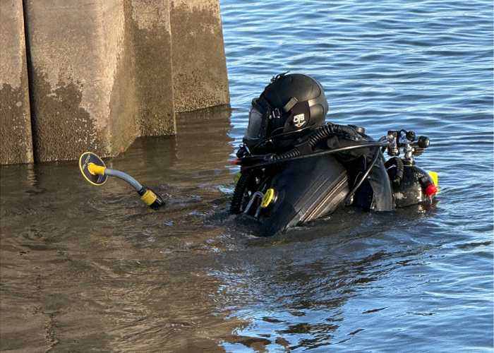 State Police search frigid Hudson River off Newburgh