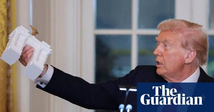 Trump says building DC triumphal arch is domestic policy chief’s ‘primary thing’