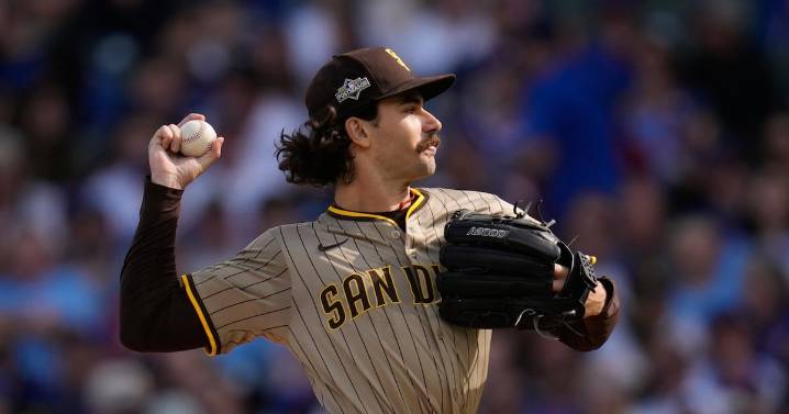Blue Jays and pitcher Dylan Cease agree to seven-year deal worth US$210 million
