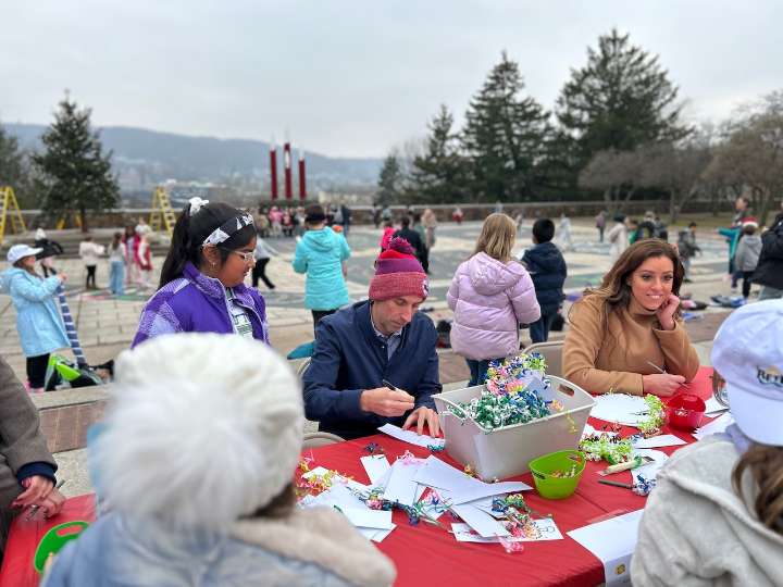 Meet a mayor: The secret gifts of Pa.’s ‘Christmas City’