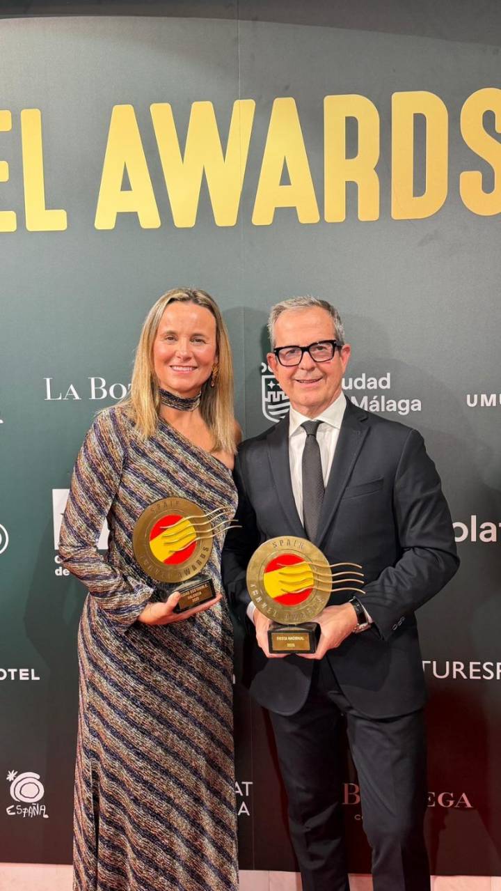 Valencia triunfa en los Spain Travel Awards 2025 con premios a la Sostenibilidad y a las Fallas