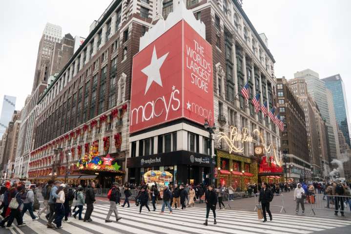 Woman stabbed at Herald Square Macy's while changing infant