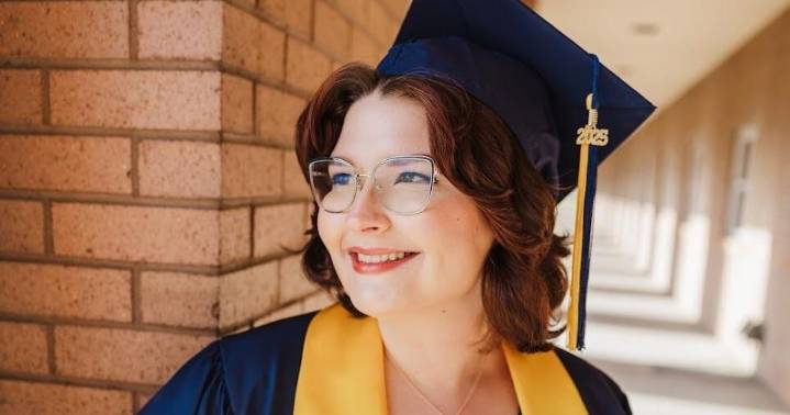 NAU graduate spotlight: Elizabeth Shute to take confidence in math into classrooms
