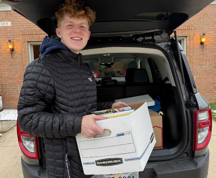 Book drive overflows with generosity: Talk of the Towns