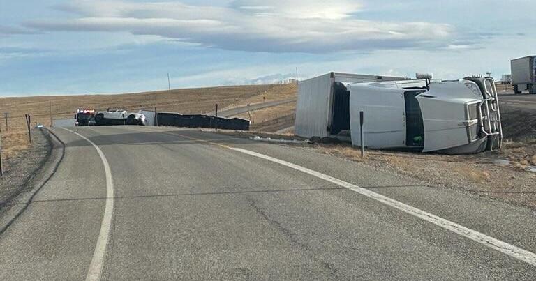 Sustained high winds topple more than 30 vehicles on Wyoming highways