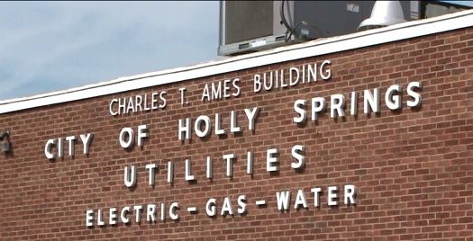 Holly Springs Utility Dept. tackles major water break issue