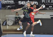 El Bathco se atraganta con el Huesca