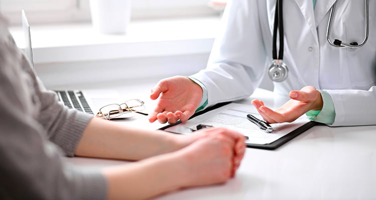 La consulta médica es el primer paso para proteger la salud antes de viajar