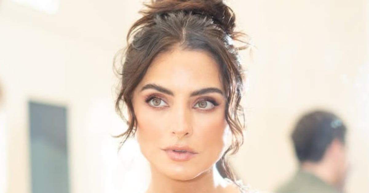 Aislinn Derbez reaparece en Instagram y comparte un mensaje tras la muerte de su madre