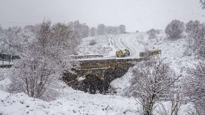 No, forecasters can't predict a white Christmas yet