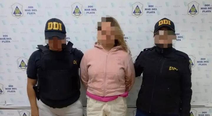 La mujer acusada de vender droga en la Villa Gascón continuará detenida