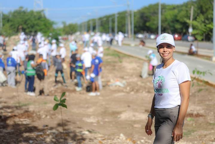 Cancún avanza como una ciudad comprometida con el medio ambiente: Ana Paty Peralta