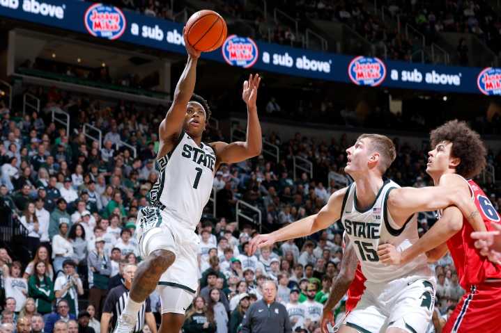 How to watch college basketball live stream today: Iowa Hawkeyes vs. No. 7 Michigan State Spartans