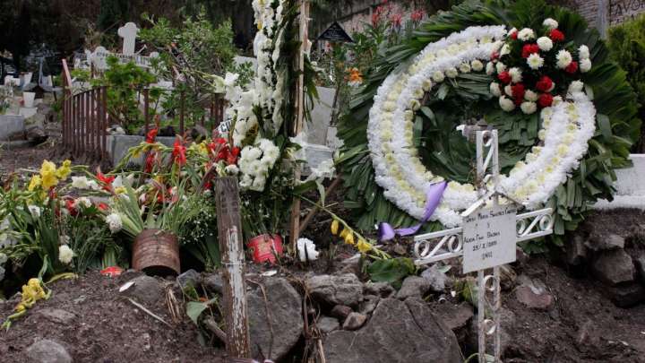 Cierran panteón de Cuautepec, investigan muerte de una mujer en el lugar