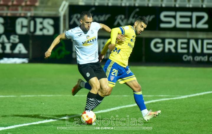Reñido empate sin goles entre el Conquense y el Orihuela (0