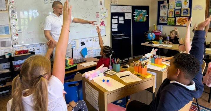 Millionaire dad builds £150k private school in garden and blasts 'flawed' UK school system